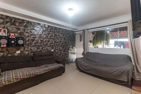 Casa para alugar com 182m², 1 quarto e 2 vagas Casa para alugar com 182m², 1 quarto e 2 vagasSala