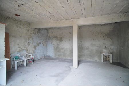 Casa à venda com 100m², 3 quartos e 2 vagasGaragem