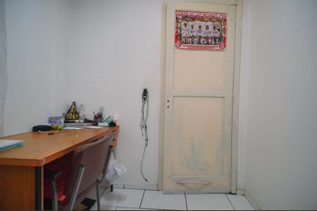 Casa à venda com 100m², 3 quartos e 2 vagasQuarto 3