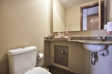 Apartamento à venda com 248m², 4 quartos e 4 vagasLavabo