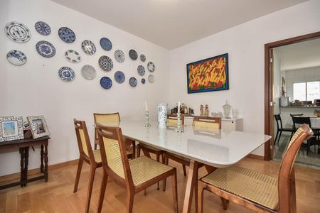 Apartamento à venda com 248m², 4 quartos e 4 vagasSala de Jantar