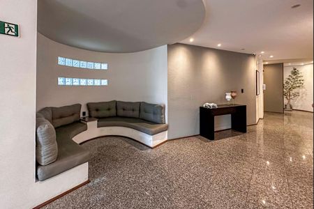 Apartamento à venda com 90m², 3 quartos e 2 vagas Apartamento à venda com 90m², 3 quartos e 2 vagasHall de entrada