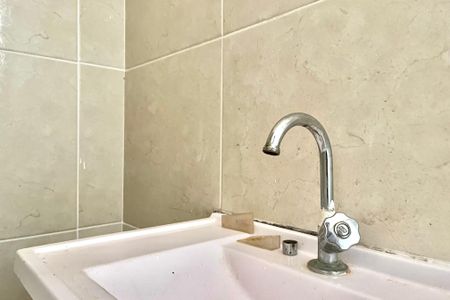 Casa à venda com 90m², 1 quarto e 1 vaga Casa à venda com 90m², 1 quarto e 1 vagaBanheiro