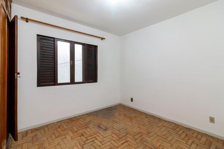 Casa à venda com 279m², 4 quartos e 2 vagas Casa à venda com 279m², 4 quartos e 2 vagasCasa 1 - Quarto 1