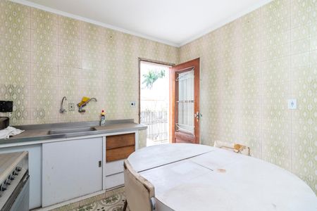 Casa à venda com 279m², 4 quartos e 2 vagas Casa à venda com 279m², 4 quartos e 2 vagasCasa 1 - Cozinha