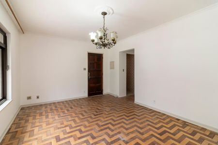 Casa à venda com 279m², 4 quartos e 2 vagas Casa à venda com 279m², 4 quartos e 2 vagasCasa 1 - Sala