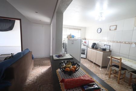 Casa à venda com 150m², 2 quartos e 2 vagasCozinha