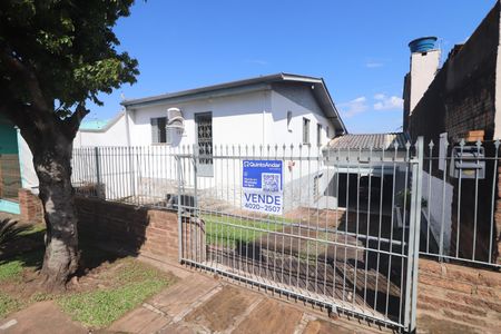 Casa à venda com 150m², 2 quartos e 2 vagasFachada