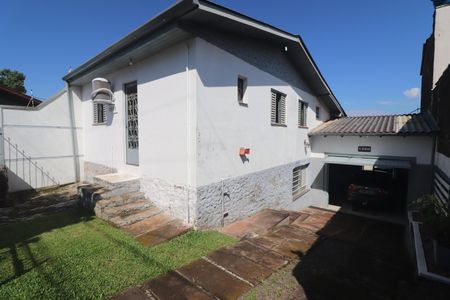 Casa à venda com 150m², 2 quartos e 2 vagasFachada
