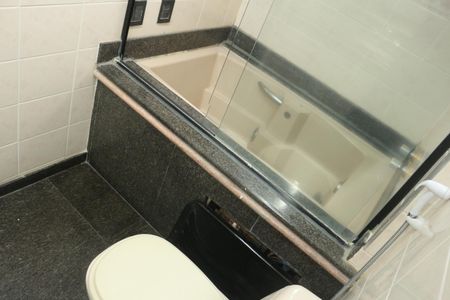 Apartamento à venda com 254m², 3 quartos e 3 vagasBanheiro da Suíte 1