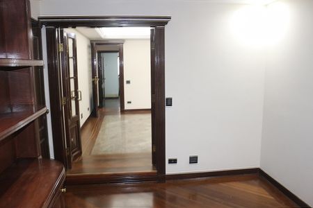 Apartamento à venda com 254m², 3 quartos e 3 vagasSala de TV