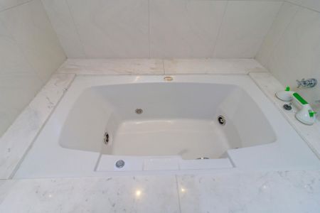 Apartamento à venda com 340m², 4 quartos e 4 vagasSuíte Principal - Banheiro