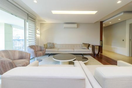 Apartamento à venda com 340m², 4 quartos e 4 vagasSala