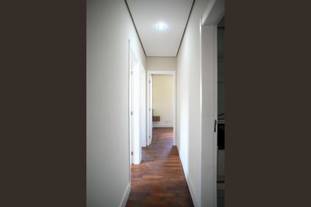 Corredor de apartamento à venda com 3 quartos, 131m² em Jardim Celeste, São Paulo