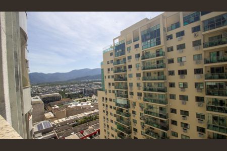 Apartamento para alugar com 94m², 2 quartos e 1 vagaVaranda