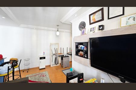 Sala de apartamento para alugar com 2 quartos, 50m² em Vila Merces, Carapicuíba