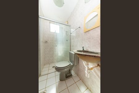 Apartamento à venda com 65m², 3 quartos e 1 vaga Apartamento à venda com 65m², 3 quartos e 1 vagaBanheiro Social