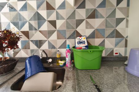 Casa de condomínio à venda com 289m², 3 quartos e 4 vagas Casa de condomínio à venda com 289m², 3 quartos e 4 vagasÁrea de Serviço