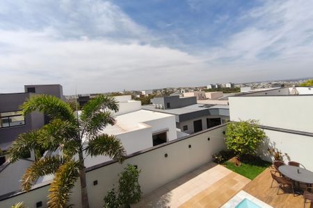 Casa de condomínio à venda com 289m², 3 quartos e 4 vagas Casa de condomínio à venda com 289m², 3 quartos e 4 vagasVista
