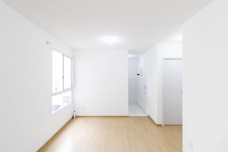 Sala de apartamento para alugar com 2 quartos, 50m² em Campo Grande, Rio de Janeiro
