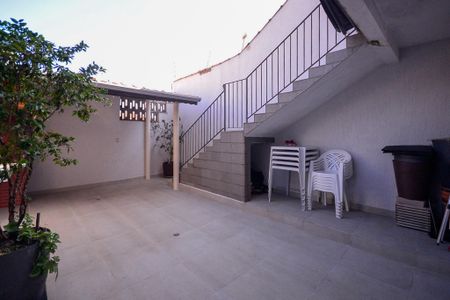 Casa à venda com 229m², 3 quartos e 4 vagas Casa à venda com 229m², 3 quartos e 4 vagasÁrea Externa