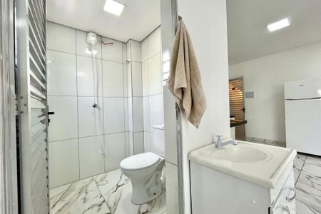 Studio para alugar com 50m², 1 quarto e 1 vaga Studio para alugar com 50m², 1 quarto e 1 vagaBanheiro