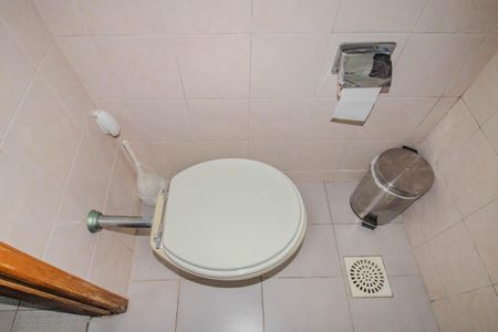 Casa à venda com 156m², 3 quartos e 2 vagasLavabo