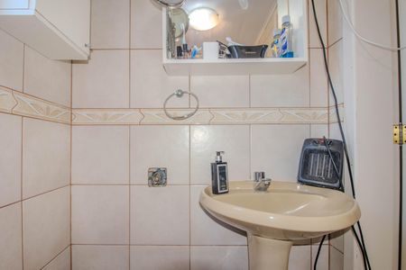 Casa à venda com 156m², 3 quartos e 2 vagasBanheiro da Suíte