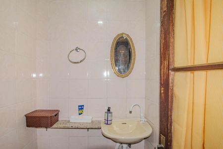 Casa à venda com 156m², 3 quartos e 2 vagasLavabo