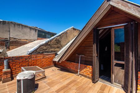 Casa à venda com 156m², 3 quartos e 2 vagasTerraço