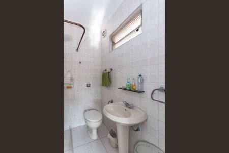 Casa à venda com 333m², 3 quartos e 10 vagas Casa à venda com 333m², 3 quartos e 10 vagasÁrea de Serviço