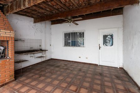 Casa à venda com 280m², 4 quartos e 1 vaga Casa à venda com 280m², 4 quartos e 1 vagaÁrea comum