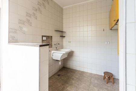 Casa à venda com 280m², 4 quartos e 1 vaga Casa à venda com 280m², 4 quartos e 1 vagaÁrea de Serviço