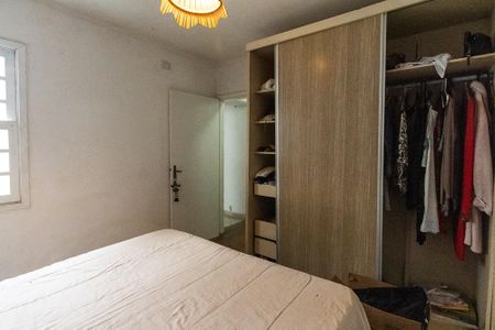 Casa à venda com 280m², 4 quartos e 1 vaga Casa à venda com 280m², 4 quartos e 1 vagaEdícula