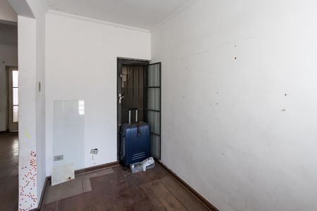 Casa à venda com 280m², 4 quartos e 1 vaga Casa à venda com 280m², 4 quartos e 1 vagaSala