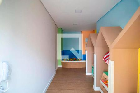 Apartamento à venda com 38m², 2 quartos e sem vagaÁrea comum