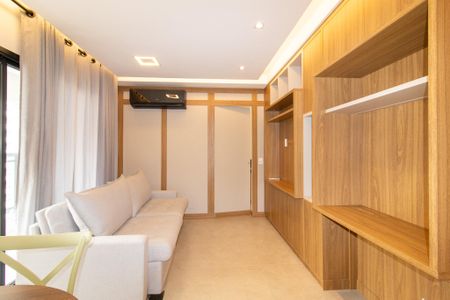 Sala de apartamento para alugar com 1 quarto, 48m² em Cambuí, Campinas