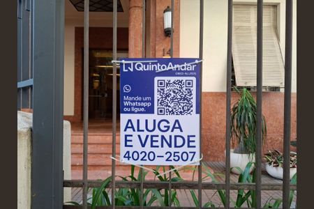 Apartamento à venda com 153m², 3 quartos e 1 vaga Apartamento à venda com 153m², 3 quartos e 1 vagaPlaca