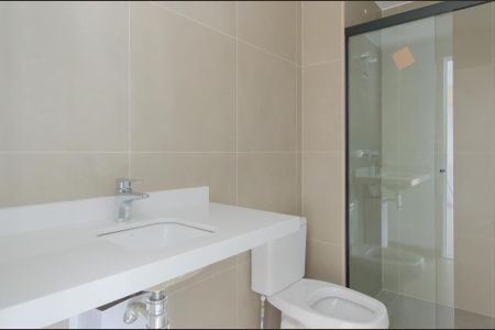 Banheiro de apartamento para alugar com 1 quarto, 40m² em Vila Mariana, São Paulo