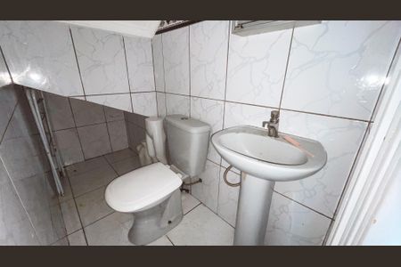 Casa à venda com 240m², 3 quartos e 4 vagas Casa à venda com 240m², 3 quartos e 4 vagasLavabo