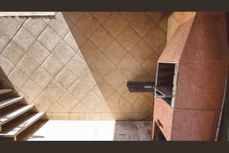 Casa à venda com 240m², 3 quartos e 4 vagas Casa à venda com 240m², 3 quartos e 4 vagasChurrasqueira