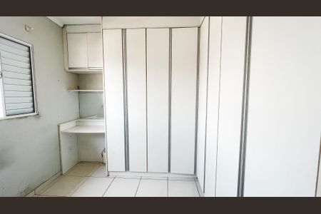 Casa à venda com 240m², 3 quartos e 4 vagas Casa à venda com 240m², 3 quartos e 4 vagasQuarto 2