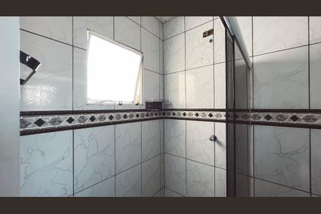 Casa à venda com 240m², 3 quartos e 4 vagas Casa à venda com 240m², 3 quartos e 4 vagasBanheiro da Suíte