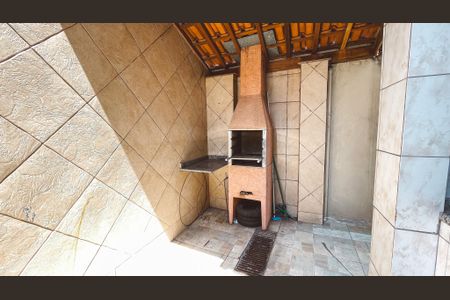 Casa à venda com 240m², 3 quartos e 4 vagas Casa à venda com 240m², 3 quartos e 4 vagasChurrasqueira