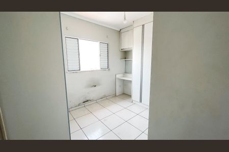 Casa à venda com 240m², 3 quartos e 4 vagas Casa à venda com 240m², 3 quartos e 4 vagasQuarto 2