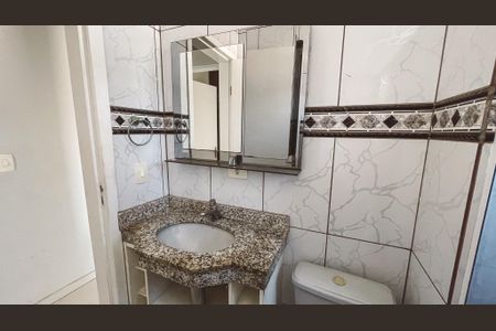 Casa à venda com 240m², 3 quartos e 4 vagas Casa à venda com 240m², 3 quartos e 4 vagasBanheiro