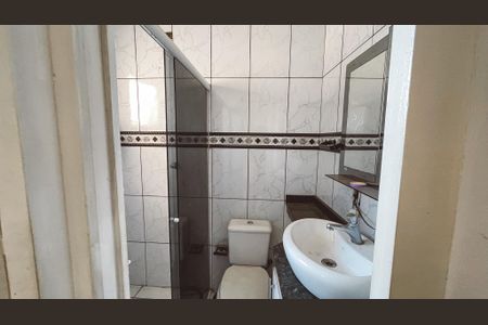 Casa à venda com 240m², 3 quartos e 4 vagas Casa à venda com 240m², 3 quartos e 4 vagasBanheiro da Suíte