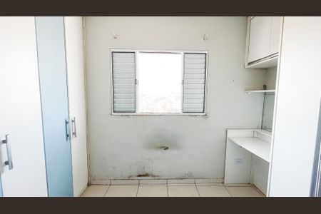 Casa à venda com 240m², 3 quartos e 4 vagas Casa à venda com 240m², 3 quartos e 4 vagasQuarto 2