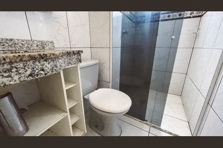 Casa à venda com 240m², 3 quartos e 4 vagas Casa à venda com 240m², 3 quartos e 4 vagasBanheiro