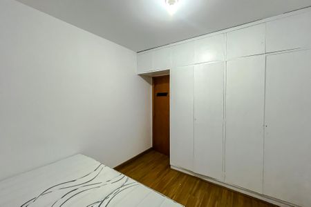 Quarto 1 de apartamento para alugar com 2 quartos, 70m² em Vila Mariana, São Paulo